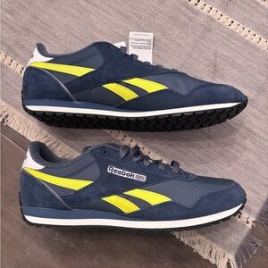 NEW Men’s Reebok Classic AZ Shoes size 11